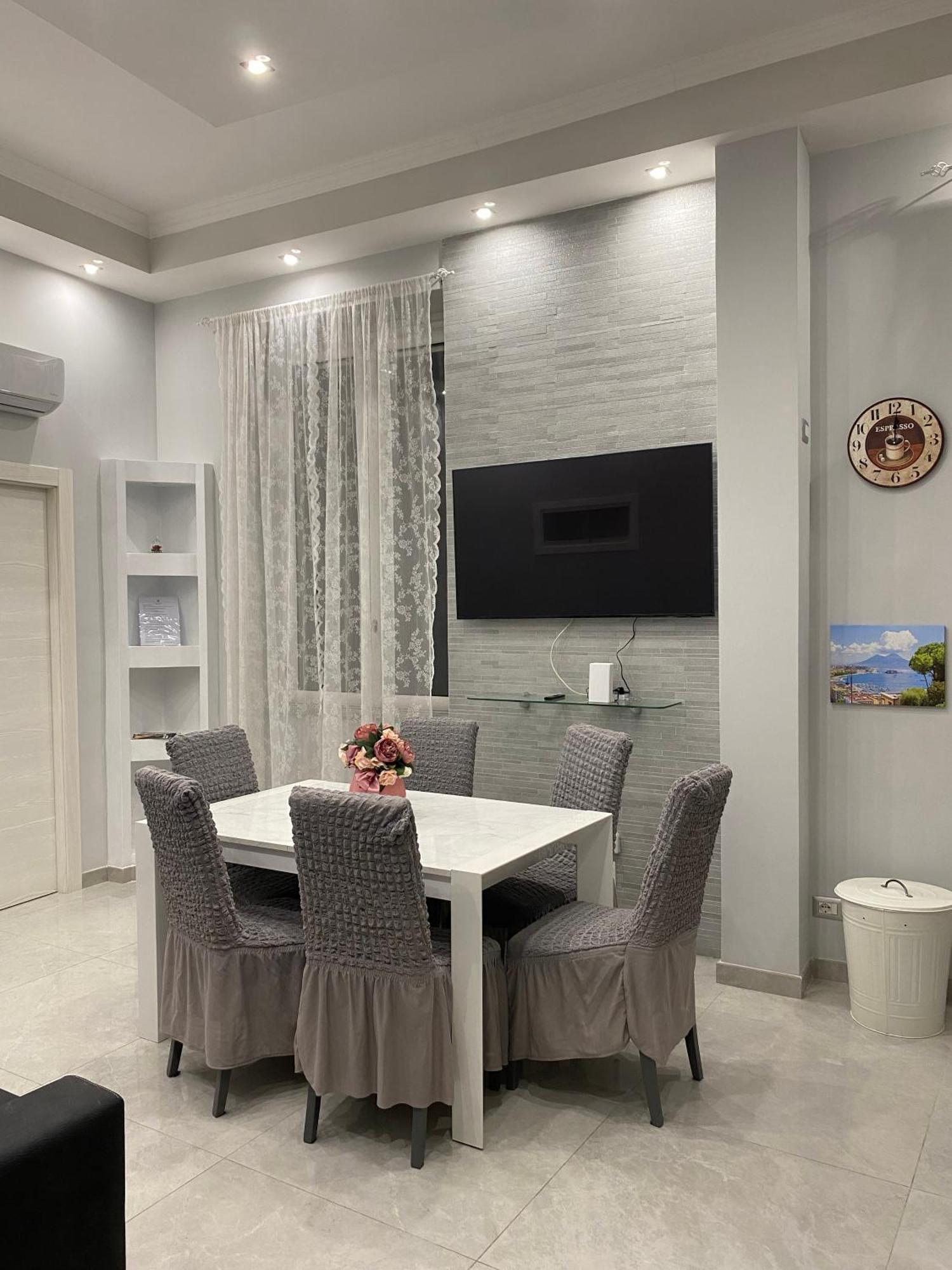 Portacapuana Apartment *